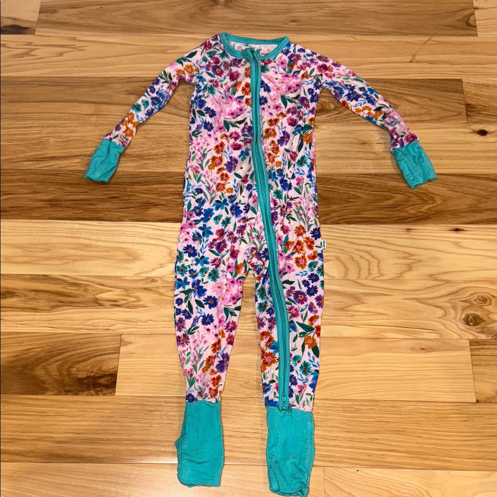 Little Sleepies Zippy {Sweet Pea Floral}